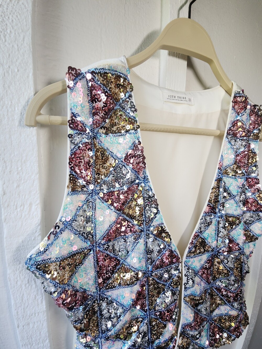 12TH TRIBE Nixie Multicolor Sequin Vest Geometric Cropped Size Small - Picture 3 of 13